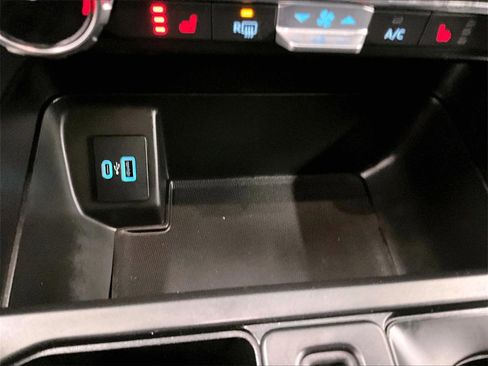 Used 2022 Ford F150 XLT w/ Equipment Group 302A High image 26