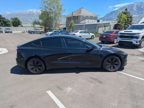 Used 2025 Tesla Model 3 Long Range AWD/4WD image 2