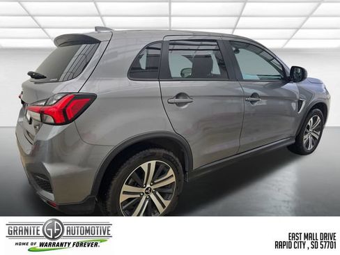 Used 2024 Mitsubishi Outlander Sport SE AWD/4WD image 6