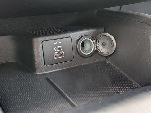Used 2025 Ford Escape Active AWD/4WD image 25