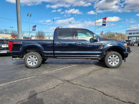 Used 2021 Ford F250 Platinum w/ FX4 Off-Road Package AWD/4WD image 8
