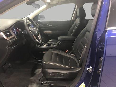 Used 2023 GMC Acadia Denali w/ Denali Ultimate Package AWD/4WD image 14