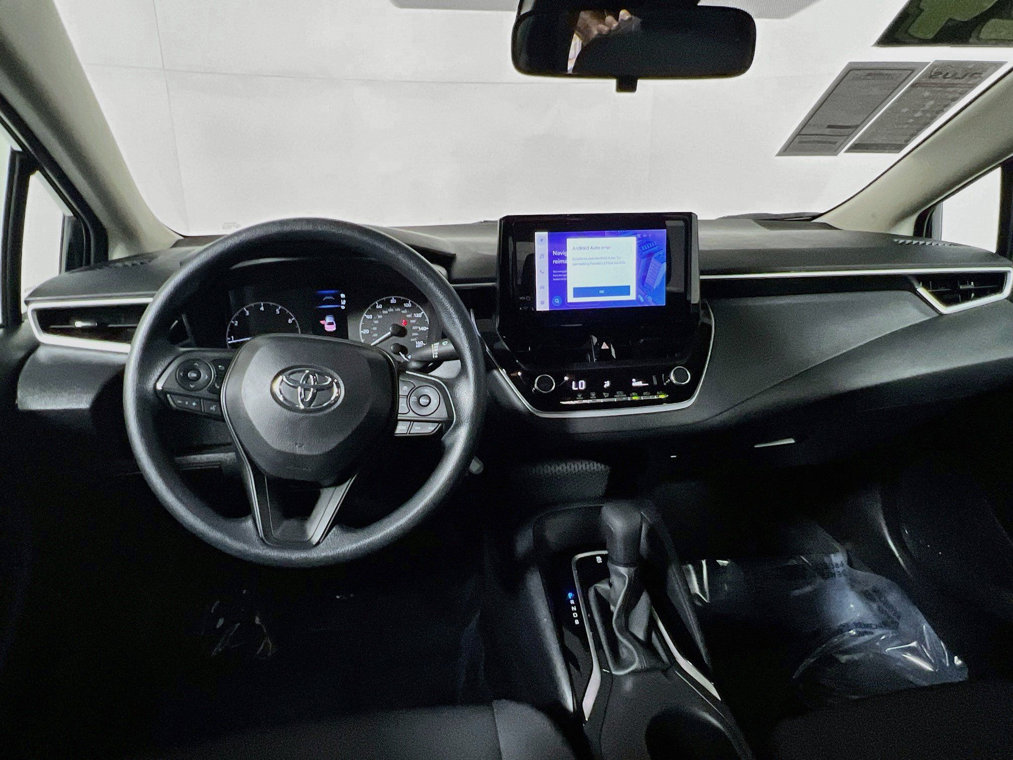 Used 2024 Toyota Corolla LE FWD image 30