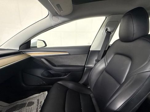Used 2023 Tesla Model 3 Standard Range RWD image 23