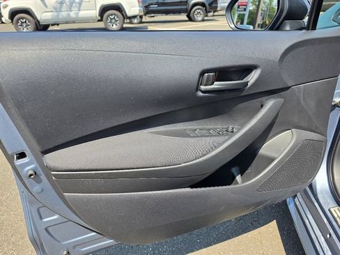 Used 2024 Toyota Corolla LE FWD image 19