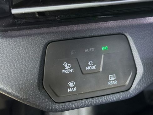 Used 2024 Volkswagen ID.4 S RWD image 16