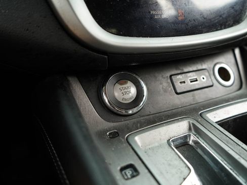 Used 2022 Nissan Murano SV FWD image 25