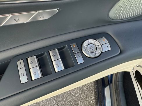 New 2026 Genesis GV80 3.5T Prestige image 6