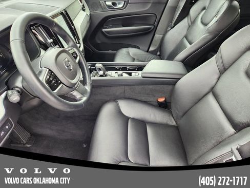 Certified 2025 Volvo XC60 T8 Plus w/ Protection Package Premier image 12