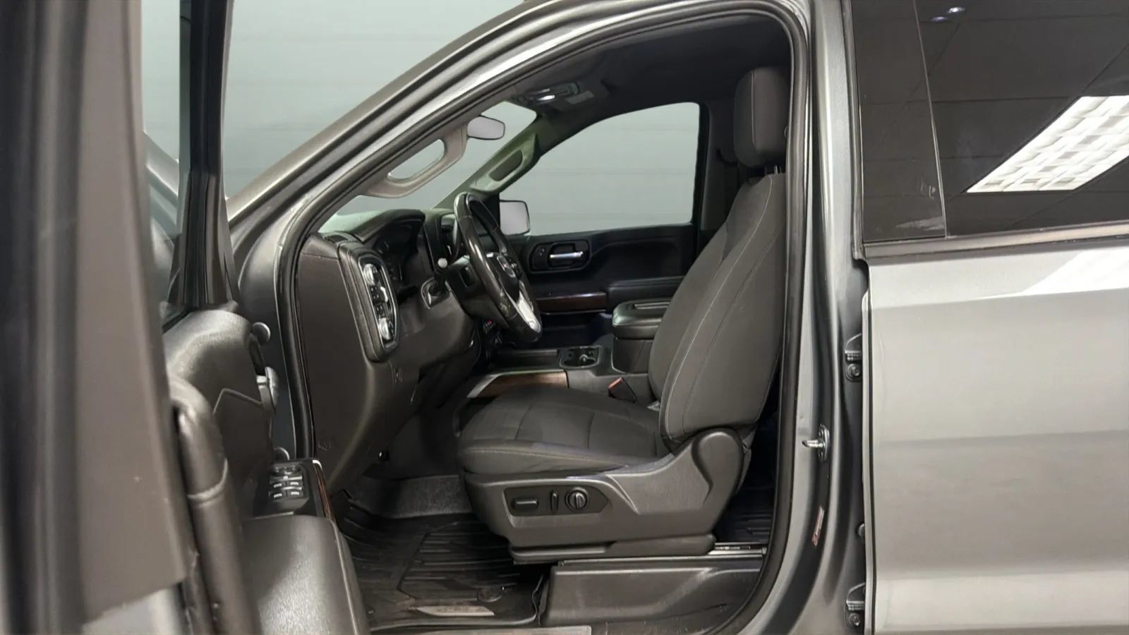 Used 2021 GMC Sierra 1500 Elevation AWD/4WD image 21