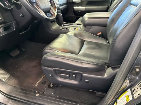 Used 2021 Toyota Sequoia Nightshade image 7