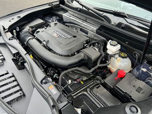 Used 2024 Cadillac XT4 Sport image 30