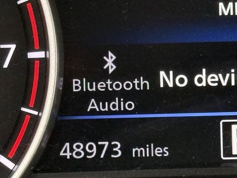 Used 2022 Nissan Sentra SR w/ Electronics Package FWD image 16