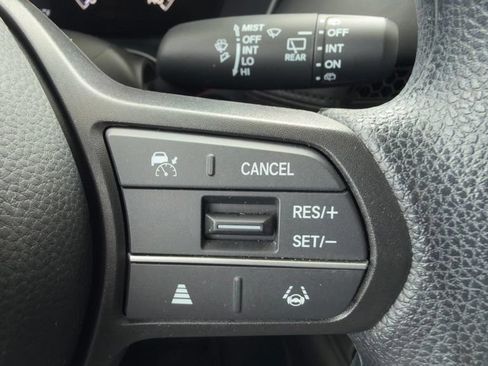 Used 2024 Honda HR-V LX image 28