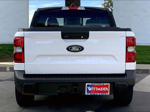 New 2025 Ford Maverick Lariat w/ Black Appearance Package image 4