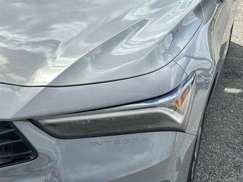 Certified 2026 Acura Integra FWD image 9