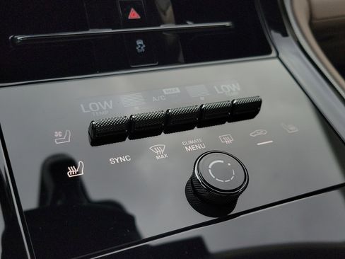 New 2026 Porsche Panamera image 30