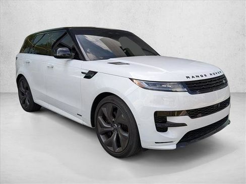 Used 2025 Land Rover Range Rover Sport Autobiography AWD/4WD image 3
