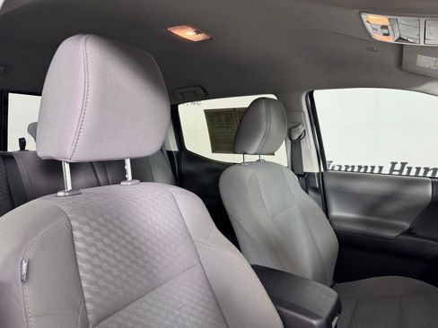 Used 2023 Toyota Tacoma SR5 w/ SR5 Appearance Package RWD image 31