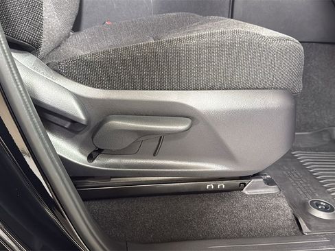 Used 2024 Toyota Land Cruiser image 20