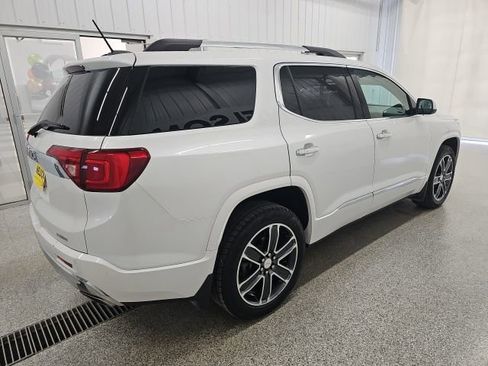 Used 2018 GMC Acadia Denali w/ LPO, Floor Liner Package image 7