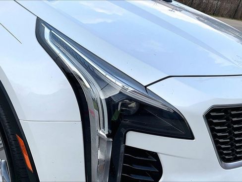 Used 2022 Cadillac XT4 Premium Luxury w/ Cold Weather Package image 39