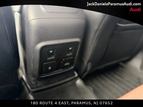 Used 2024 Ford Bronco Outer Banks AWD/4WD image 16