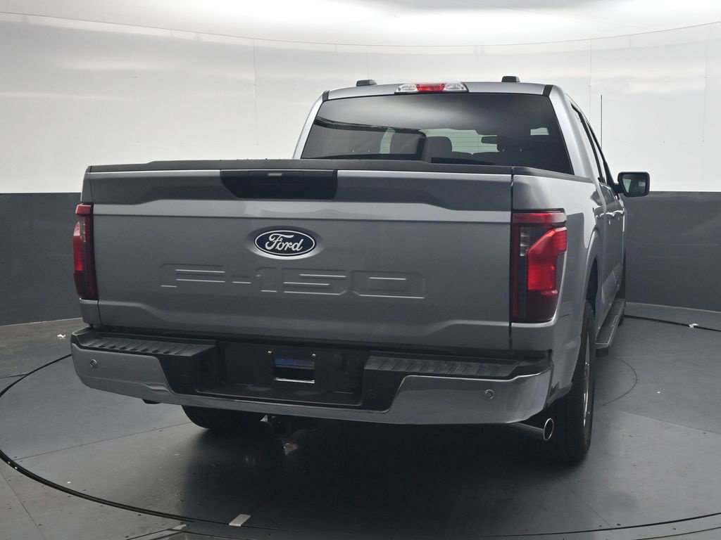 Used 2025 Ford F150 XLT w/ Equipment Group 301A Standard RWD image 5