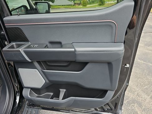 Used 2025 Ford F150 Raptor AWD/4WD image 17
