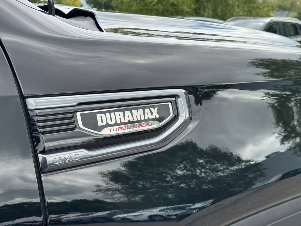 Used 2023 GMC Sierra 1500 AT4 w/ AT4 Premium Package AWD/4WD image 37