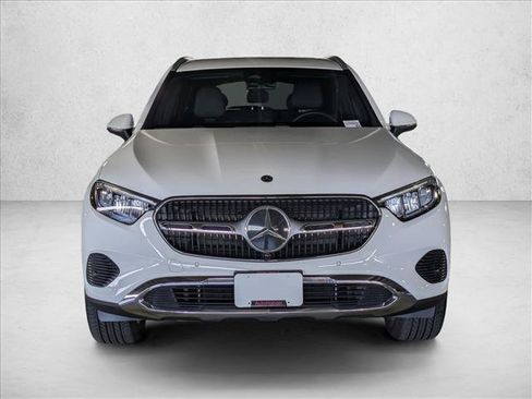 Certified 2026 Mercedes-Benz GLC 300 image 2