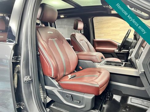 Used 2022 Ford F250 Platinum w/ FX4 Off-Road Package AWD/4WD image 8