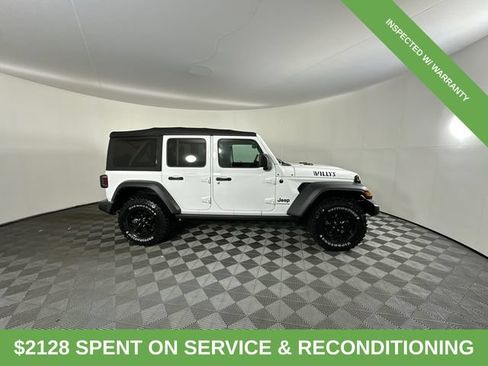 Used 2023 Jeep Wrangler Unlimited w/ Cold Weather Group AWD/4WD image 5
