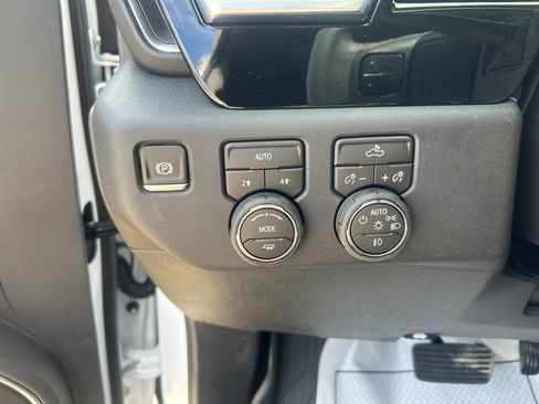 New 2026 Chevrolet Silverado 1500 RST w/ RST Select Package AWD/4WD image 16