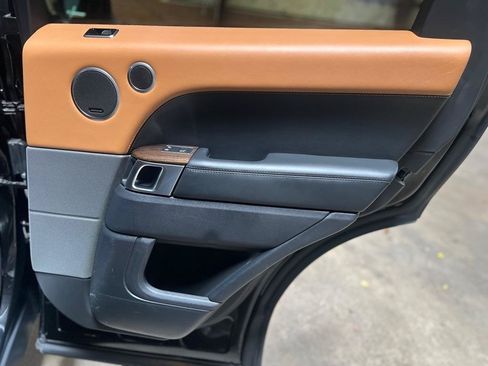 Used 2018 Land Rover Range Rover Sport Supercharged AWD/4WD image 27