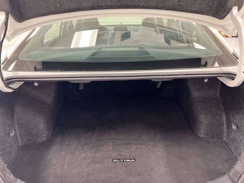 Used 2023 Nissan Altima 2.5 SR image 23