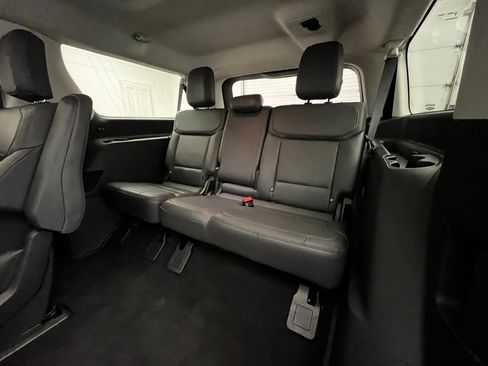 New 2025 Ford Expedition Max Active image 31