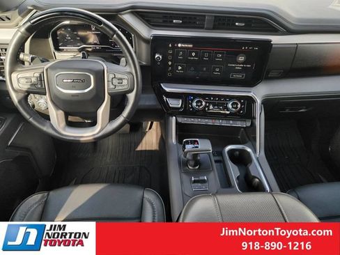 Used 2025 GMC Sierra 1500 Denali AWD/4WD image 26