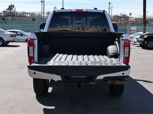 Used 2022 Ford F250 Lariat w/ Lariat Value Package AWD/4WD image 7