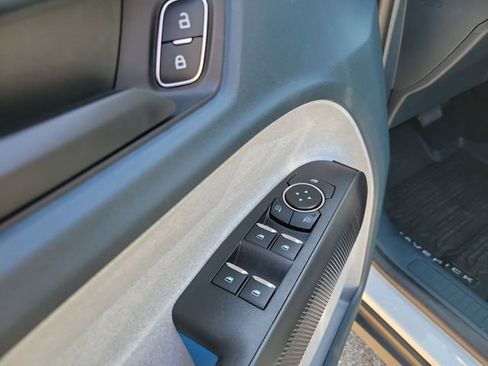 New 2026 Ford Maverick XLT FWD image 19