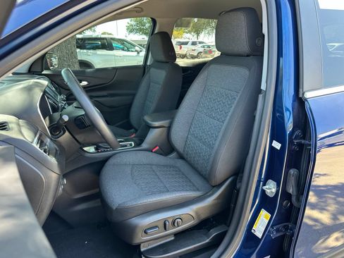 Used 2022 Chevrolet Equinox LT FWD image 10