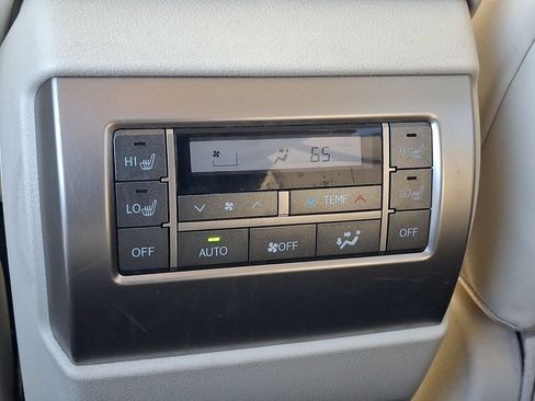 Used 2021 Lexus GX 460 Premium w/ Premium Package AWD/4WD image 13