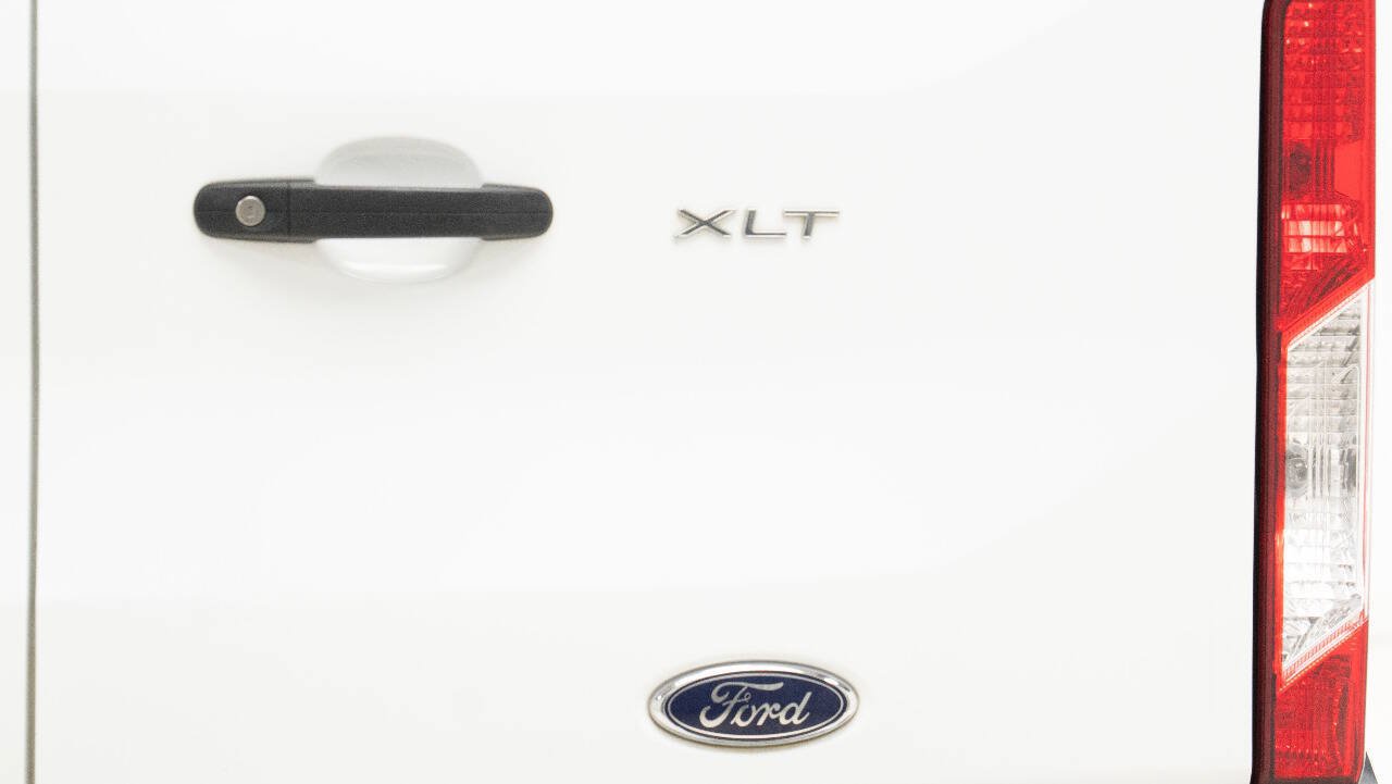 Used 2019 Ford Transit 350 XLT RWD image 17