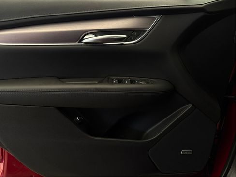 Used 2020 Cadillac XT5 Luxury image 23