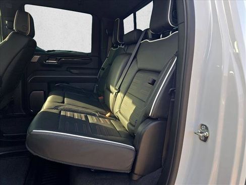 Used 2026 GMC Sierra 2500 AT4X AWD/4WD image 18