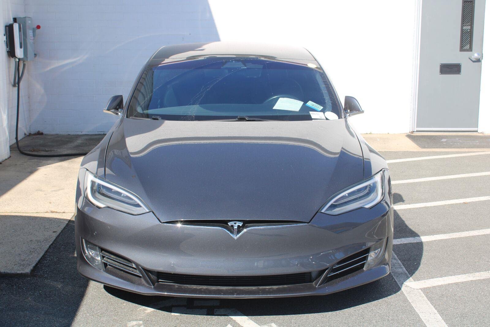 Used 2020 Tesla Model S Long Range Plus AWD/4WD image 2
