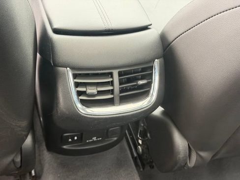Used 2020 Chevrolet Malibu Premier FWD image 20