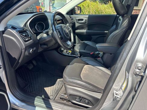 Used 2020 Jeep Compass Latitude image 7