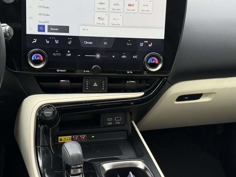 Used 2024 Lexus NX 350 AWD image 19