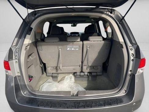 Used 2017 Honda Odyssey EX-L image 11